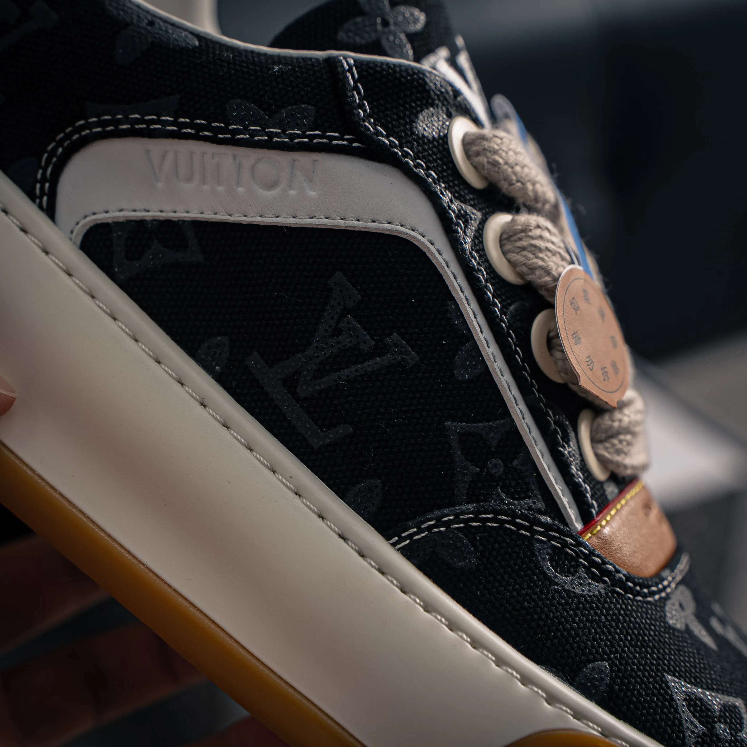 # LV LOUIS VUITTON Tilted Low Sneakers Series Low-Top Retro Versatile Skate Shoes 2026 Skate Shoes Shoes